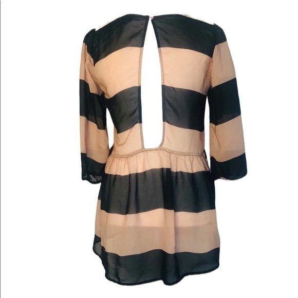 CHARMING CHARLIE Tan & Black Striped Top | Size Small | EUC - Picture 3 of 5